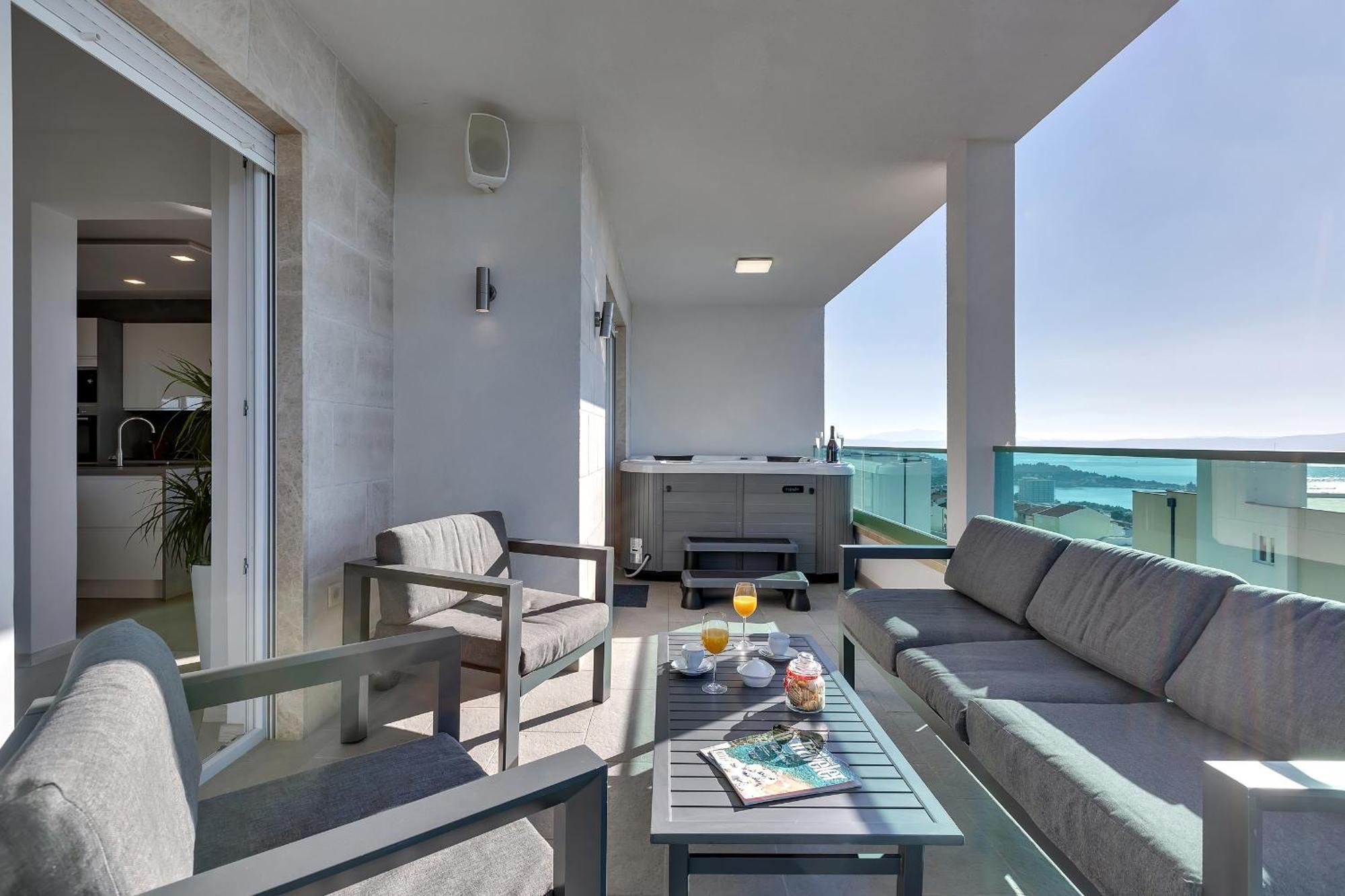 Apartmán Exclusive Penthouse Big Blue With Private Jacuzzi Makarská Exteriér fotografie